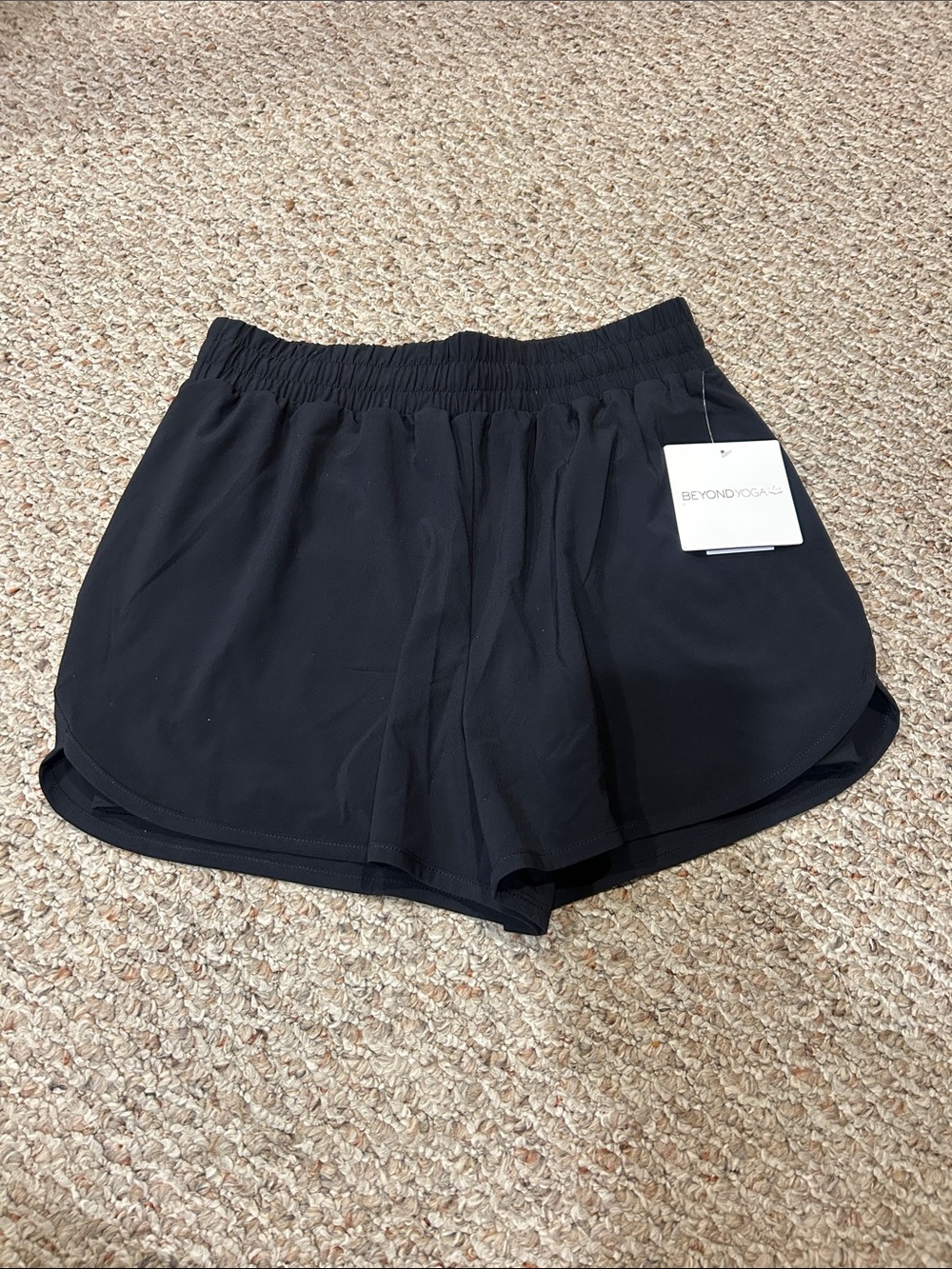 NWT Beyond Yoga The Course Black Athletic Shorts